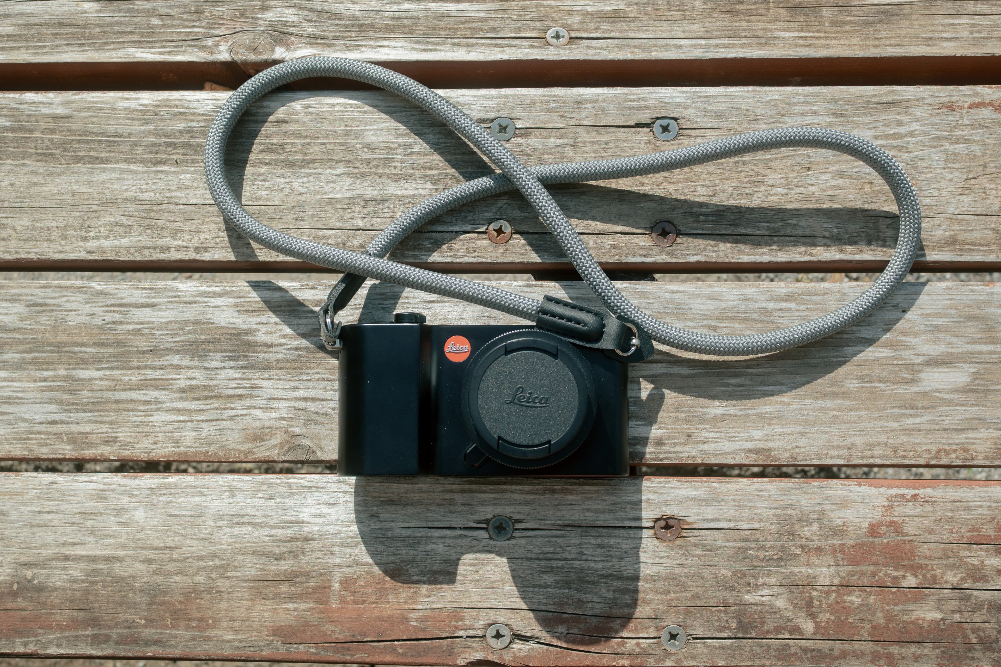 Leica TL2 レビュー｜手放した今も忘れられない、削り出しのカメラ